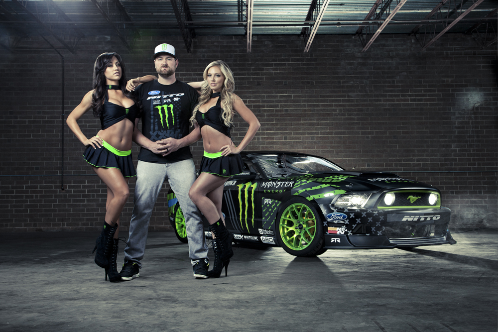 monster energy cars drifting